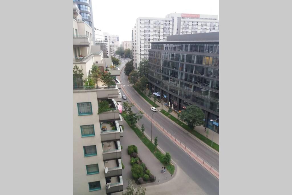 W Samym Centrum Na Grzybowskiej Варшава Екстериор снимка
