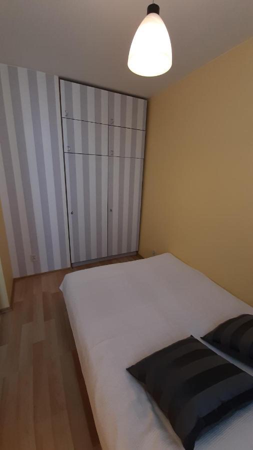 W Samym Centrum Na Grzybowskiej Варшава Екстериор снимка